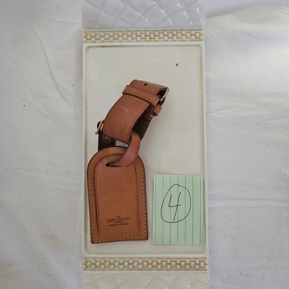 Louis Vuitton Tan Leather Belt Accessory - Picture 1 of 2